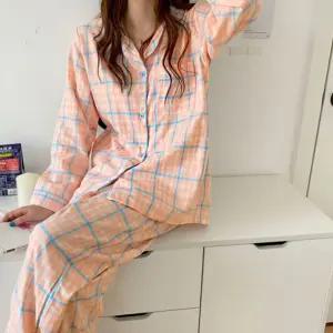 청순하고 러블리한 여성 잠옷 체크 패턴 홈웨어 세트 여자 실크 커플 속옷 결혼 선물