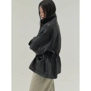 [쏘리투머치러브]Drawstring Waist Faux Leather Field Jacket_Black