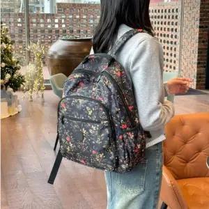 꽃무늬 패턴 여성 백팩 지퍼수납 소지품 여행 가방 패딩 소지품