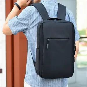 노트북 USB 메쉬 백팩 가방 남자 직장인백팩