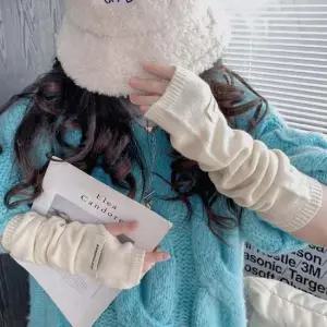 여성 겨울 심플 니트 암워머 방한 팔토시 핸드워머