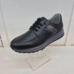 HC11 소가죽 남성화 초경량 세미케주얼 스니커즈  P6X3U6T1319