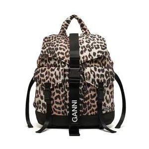 [가니] GANNI A4757 943 레오파드 프린트 테크 백팩