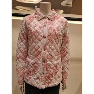 [벨리시앙](하남점)퀼팅 카라넥 경량 누빔 자켓 JK6106