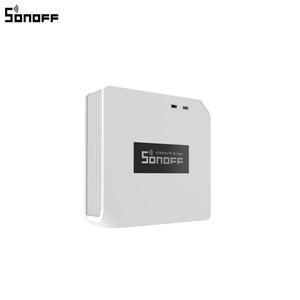 Itead SONOFF RF Bridge 433Mhz Wifi 무선 신호 변환기 스마트 홈 자동화는 RF 433Mhz 리모컨과 함께 작동