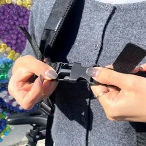 체스트벨트 고정 스트랩 가방끈 백팩 가방끈고정 체스트스트랩 백팩가방끈고정