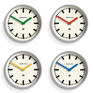 뉴게이트 벽시계 럭게이지 9인치 레드 모던 클락 시계 화이트 경수진 in