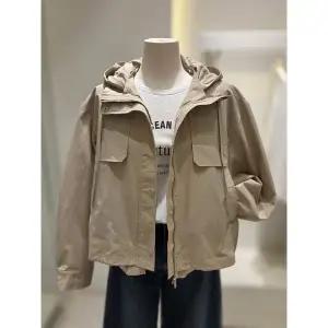 [SOUP](신세계 사우스시티) 후드 숏 점퍼 (SC3UJ9Z)