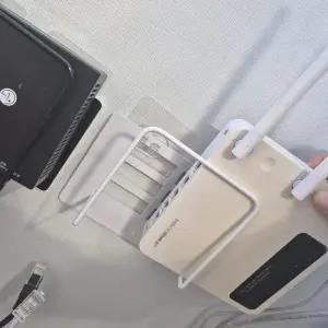 깔끔한 무타공 셋톱박스 공유기 보관 거치대 선반