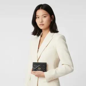 FW25 여성 GG 마몽 케이스 443127 DTD1T 1000