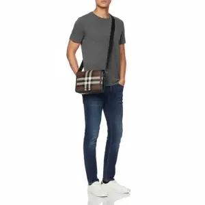 남성 스몰 알프레드 메신저백 8069792 ML SM ALFRED GC9 A8900