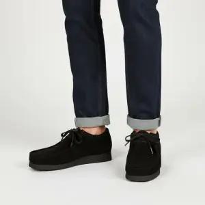 CLARKS 왈라비 EVO 남성 로퍼 26172820