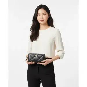 FW25 여성 키라 퀄팅 지퍼 장지갑 154989 001