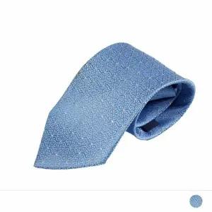 도트 면접 멋있는 실크 직장인 기본 신상 오피스룩