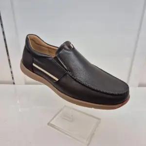 엘칸토 HC11 소가죽 남성화 초경량 세미케주얼 로퍼  N2X8U51T385