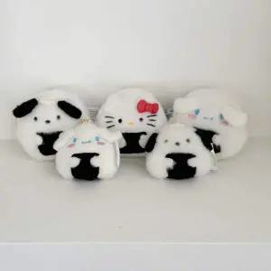 산리오 726AQP40 오니기리 인형 파우치 가방 키링 (키티 포차코 시나롤 주먹밥 삼각김밥 동전 지