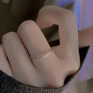 웨이브 큐빅 실버 레이어드링 데일리링 여성 링