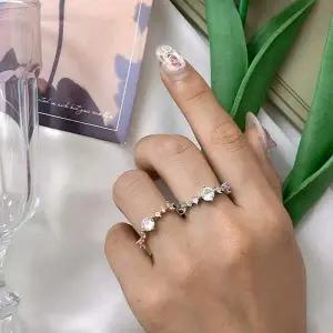 큐빅 레이어드링 여성링 패셔너블링 데일리악세서리