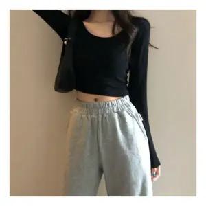 여성 기본 긴팔 세미 크롭티 봄크롭티 여름 봄티셔츠 무지 라운드