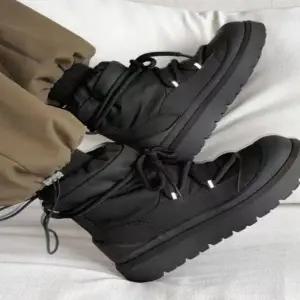 남성 방한 패딩 부츠 겨울 미드부츠 패딩신발
