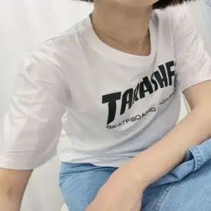 여성 2컬러 오버핏 실루엣 프린팅 여름 반팔티셔츠