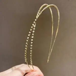 ( )깔끔하고 단아한 여성 비즈 큐빅 헤어밴드 머리띠