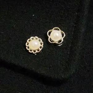 [하프클럽/]고품격배찌 스몰 포인트 브로치 세트 화이트진주