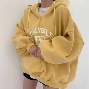 여성 FC89OV50 반집업 스타일 레터링 포인트 긴팔 후드 티셔츠