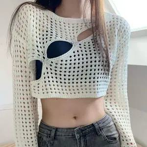 라운드 BY67CZ24 트임 펀칭 긴팔크롭티 레이어드룩 NF-54