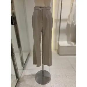 [SOUP](신세계 사우스시티) 베이직 인밴딩 일자 팬츠 (SC3LP34)