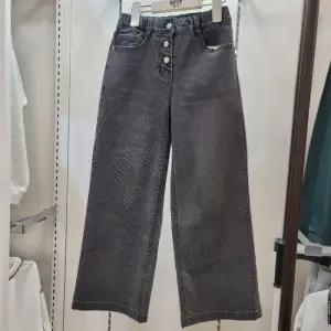 에스핏 HC41 버튼 그레이 와이드데님PT 바지 SJZ101FJPT45