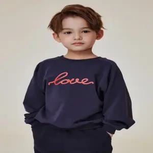 [대구백화점] [빈]레드 레터링 나염 맨투맨 티셔츠(BA17TS01NV)