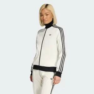 클래식 트랙 탑 KD3740