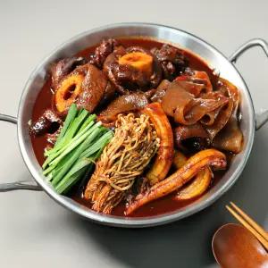 바로픽한 매콤 한우 우족찜 밀키트 650g 매운 소우족 찜 보양식 간편식 술안주