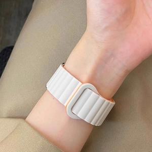 삼성 갤럭시 워치 8 40mm 44mm 클래식 46mm용 마그네틱 루프 스포츠 스트랩 코레아 밴드 팔찌 손목 실리콘