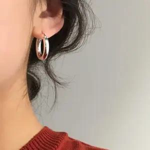 실버 플레인 볼드 링 귀걸이