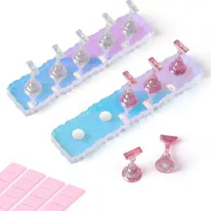 ANGNYA 2 세트 네일 스탠드 재사용 가능한 끈적끈적한 퍼티 디스플레이 핸드 연습 가정 및 살롱용 마그네틱