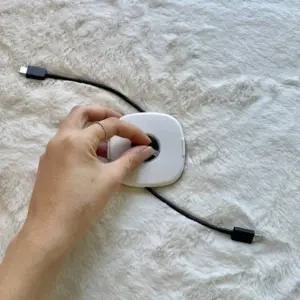 케이블 선정리 수납 케이스 화이트