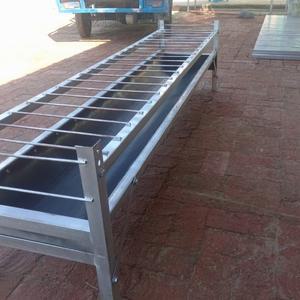 염소사료통 축사 농장 축산농가 브래킷 염소 황소사료통 방수 여물통 양면 튼튼한 위생