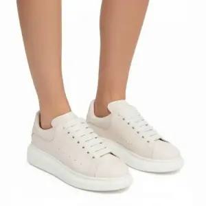 MUST IT_ 26SS 오버사이즈 스니커즈 운동화 808173 WHAEG 9022