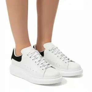 MUST IT_ 26SS 오버사이즈 스니커즈 남성 가죽 운동화 553770 WIAIH 9061