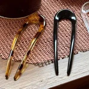 올림머리 뒤꽂이 유광 U자비녀 블랙