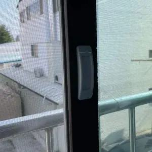 부착식 베란다 창문 보조 손잡이 화이트 2P