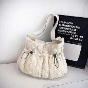 [패션] 퀼팅 패딩 크로스백 투포켓 숄더 크로스 데일리 가방 트렌디 스타일