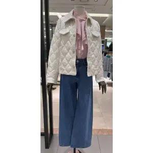 [지고트](타임스퀘어점패션관)JPAE2PD043(트위드 배색 퀼팅패딩)