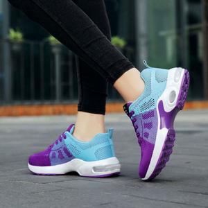 경량 에어쿠션 러닝화 남녀공용 조깅화 운동화 가벼운 런닝화 4color