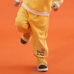 [디즈니베이비](신세계 사우스시티)[25년 가을신상]곰돌이푸패치조거바지(YELLOW)_79S522006