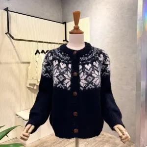 [대구백화점] [ab.f.z]노르딕 패턴 라운드 가디건(AOA1HY331)