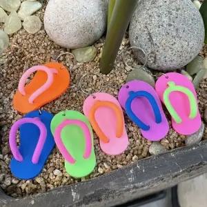 [하프클럽/]형광 배색 여름 쪼리 키링 열쇠고리