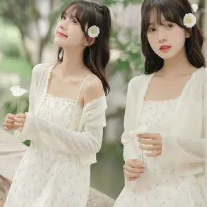 여성 여리핏 시스루 스타일 얇고 부드러운 숏 가디건 가디건